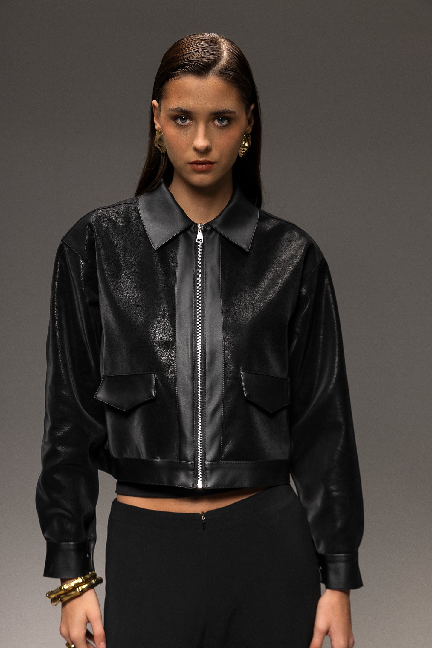 Arish Leather Jacket Athletic Mid-Weight Short Jacket Black