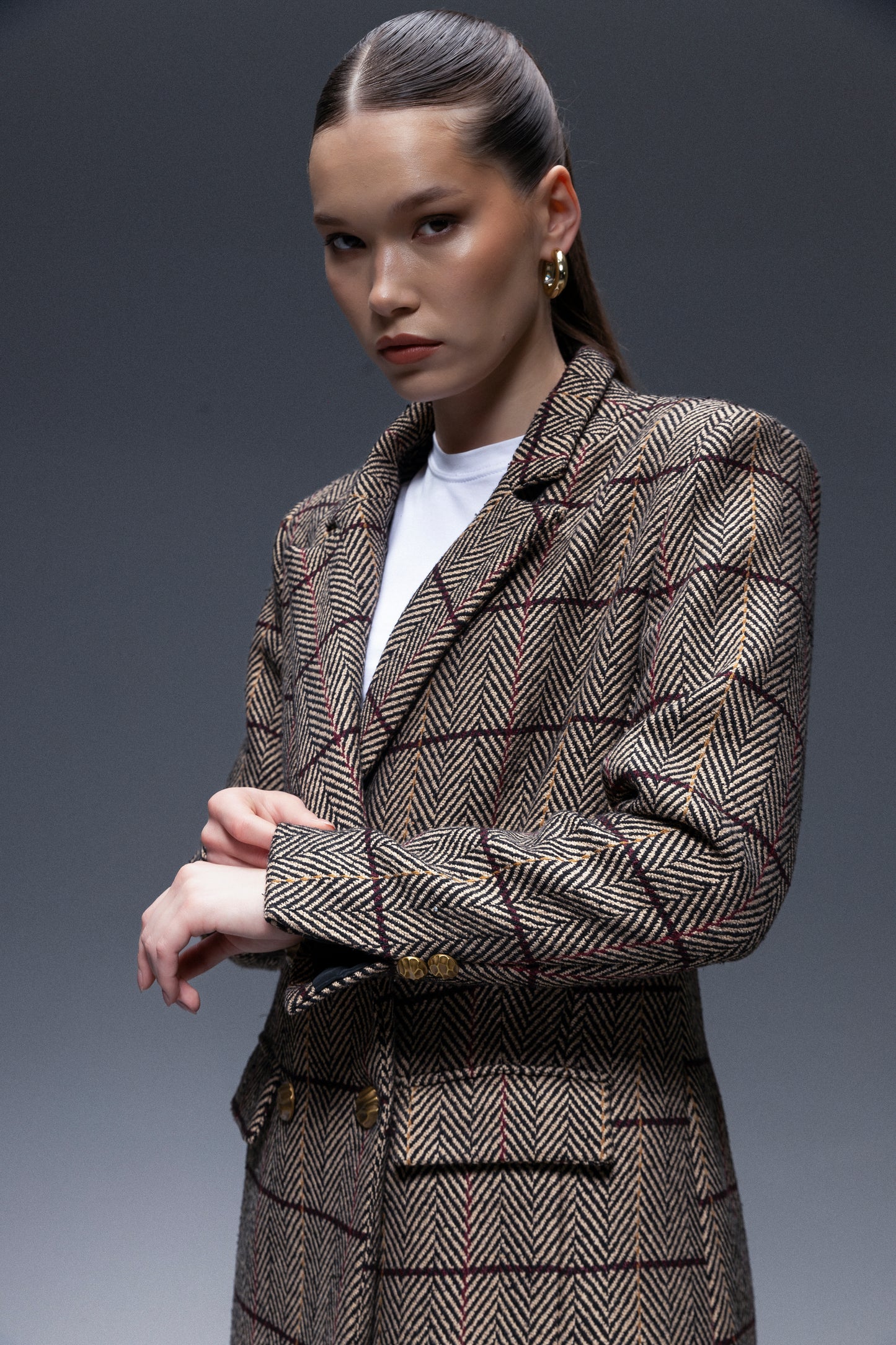 Pinnacle Garments Double Breasted Herringbone Beige Classic Blazer – Wool Tweed Oversized Fit