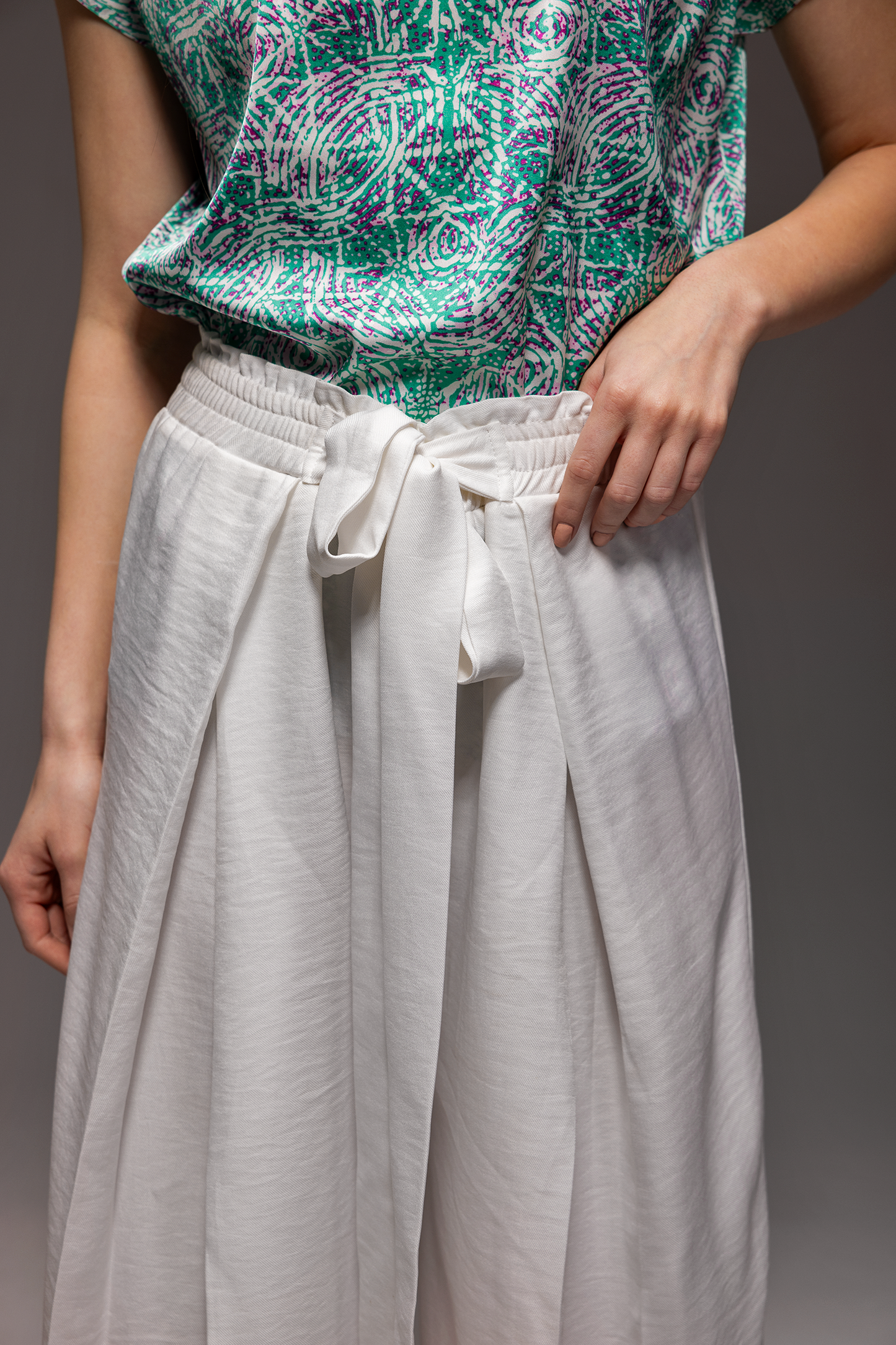 Zildjan Wide Leg Linen Pants โ French Linen Belted Trousers with Elastic Waist