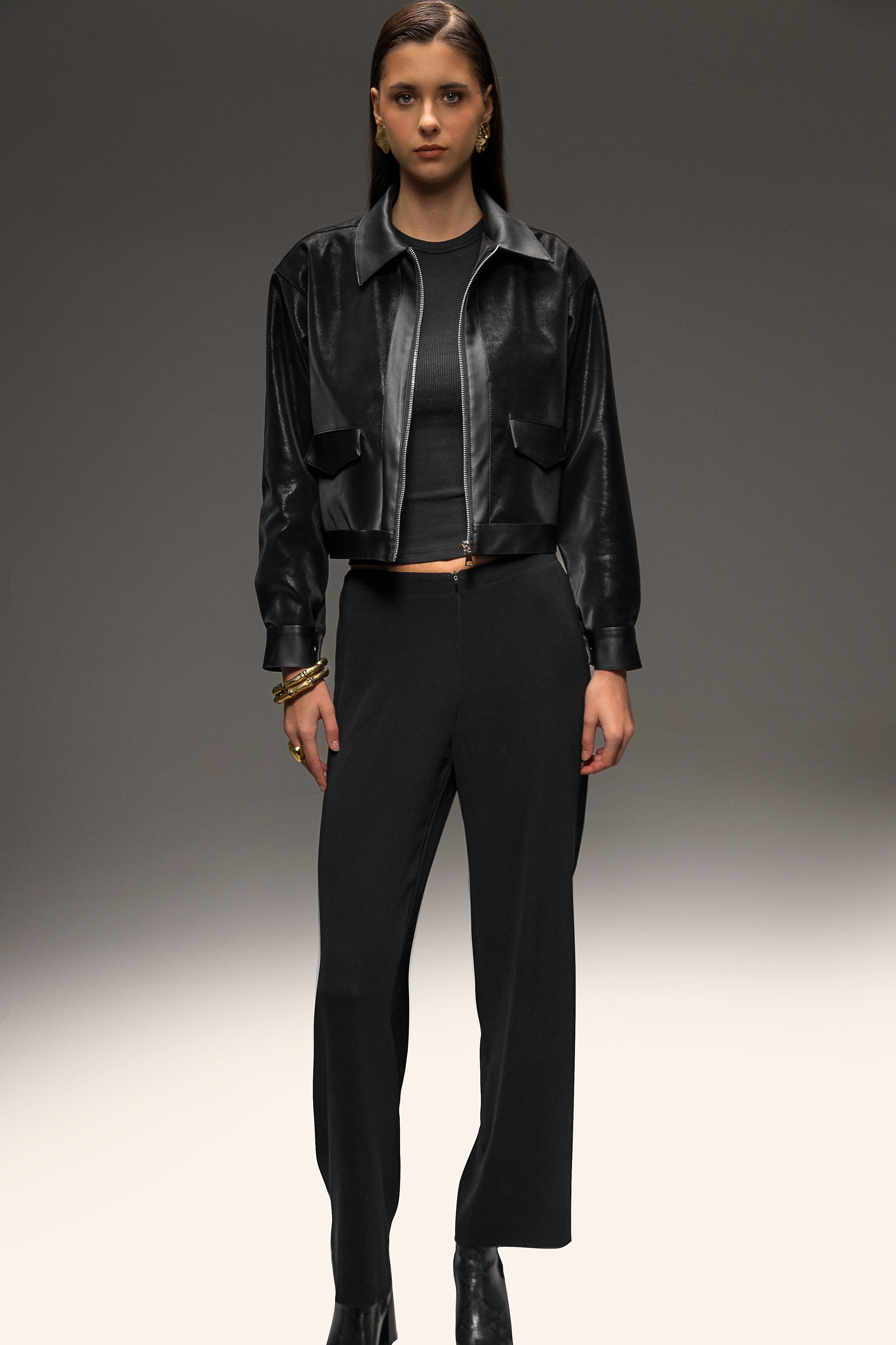 Arish Leather Jacket Athletic Mid-Weight Short Jacket  Black