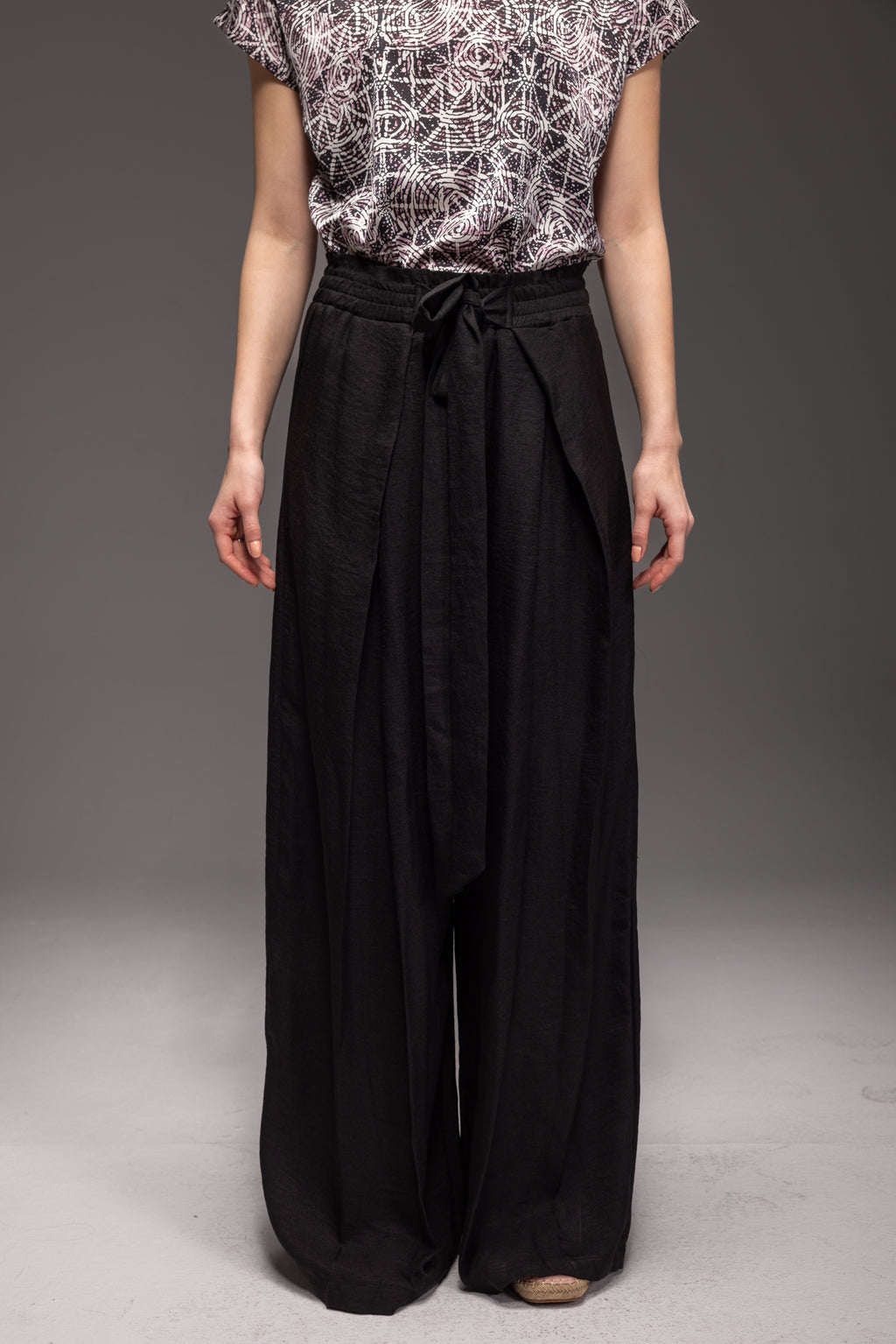 Zildjan Wide Leg Linen Pants