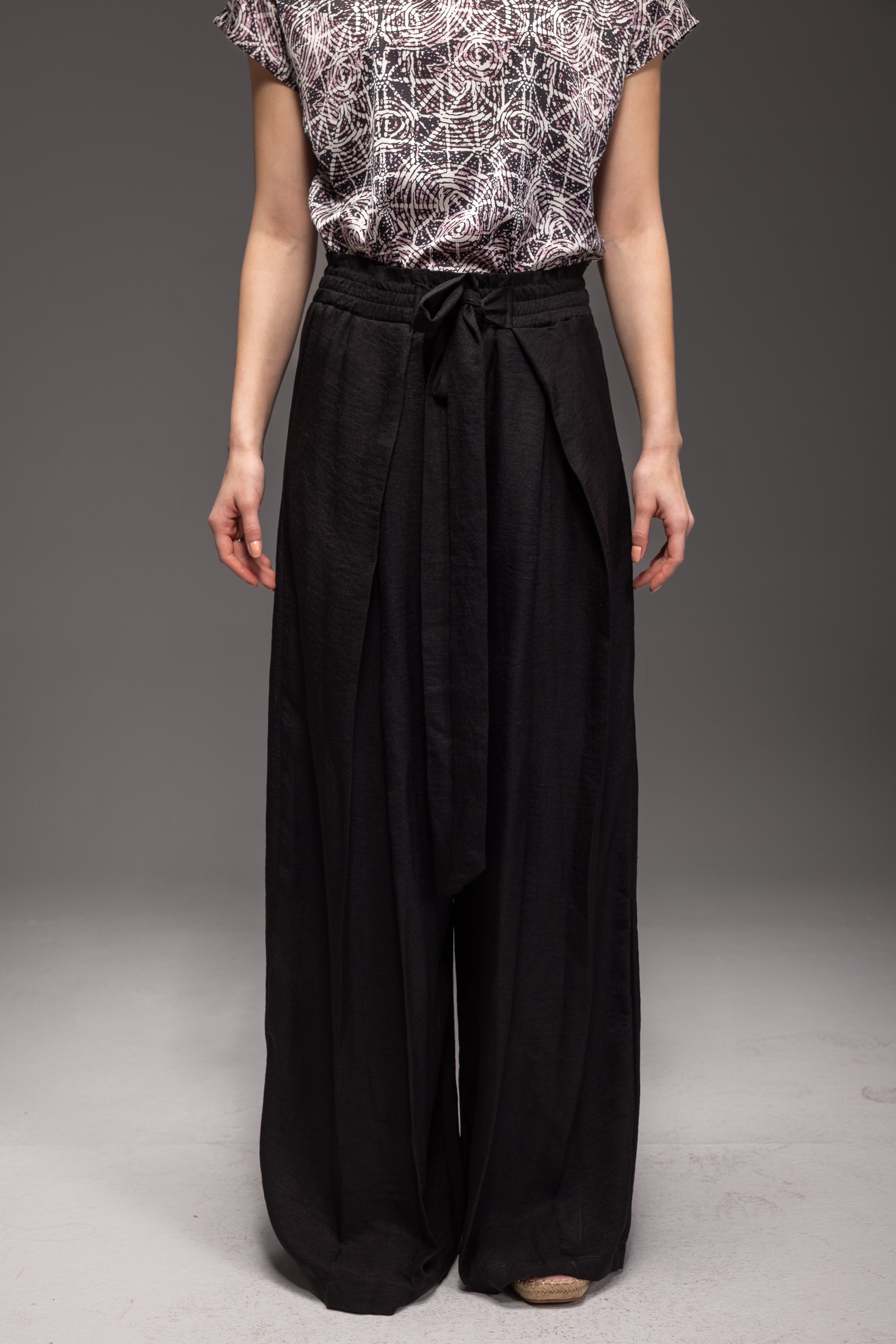 Zildjan Wide Leg Linen Pants